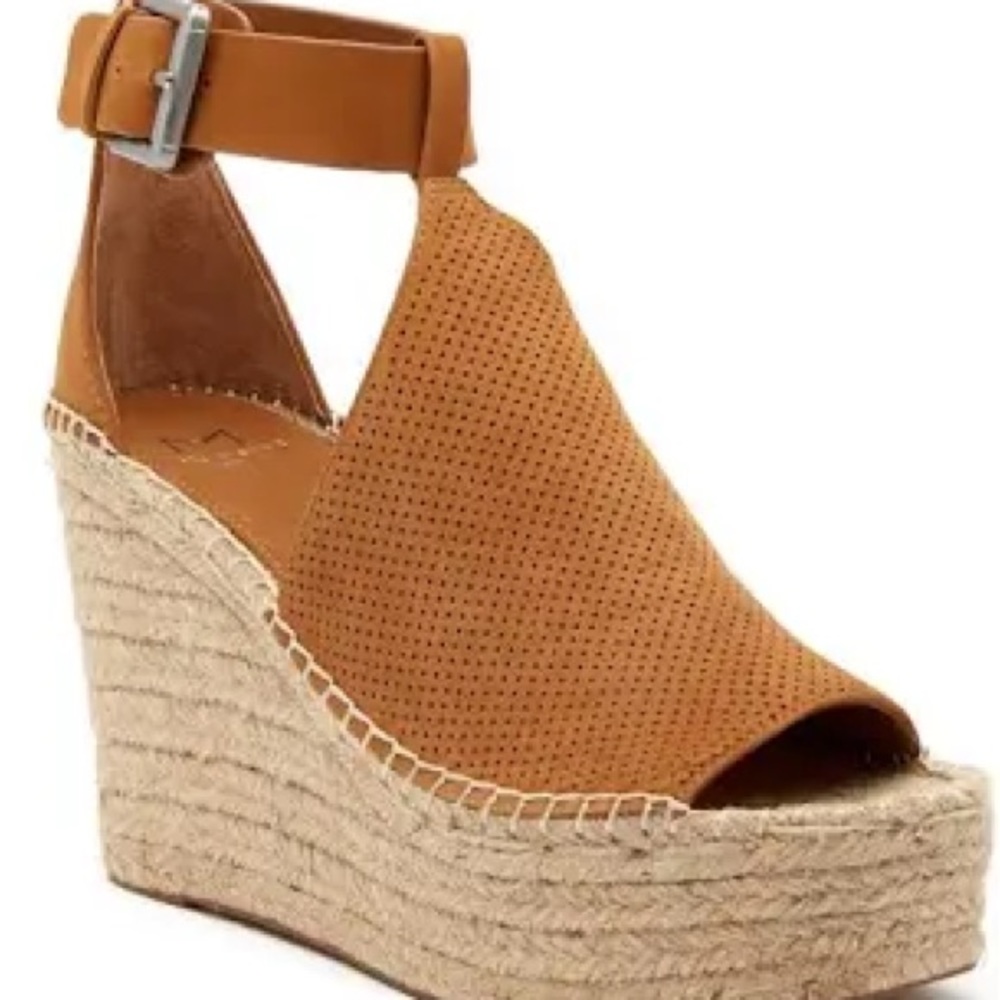 Marc Fisher espadrilles